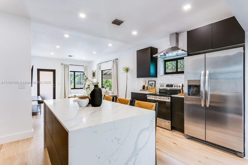 RAILWAY SHOPS ADDN 2ND AM - Residential Lease