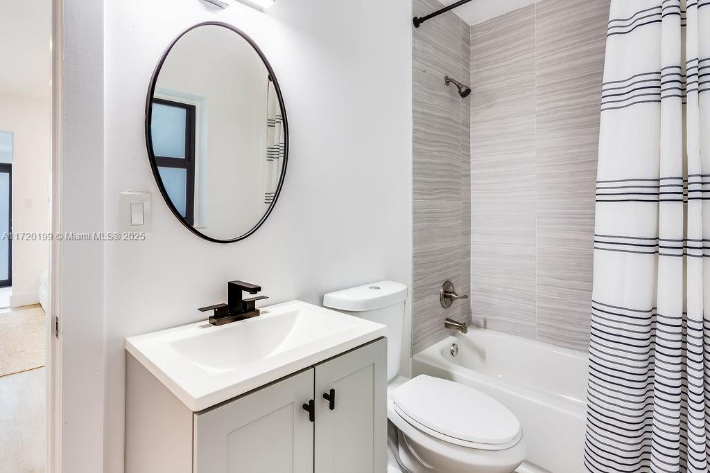 RAILWAY SHOPS ADDN 2ND AM - Residential Lease