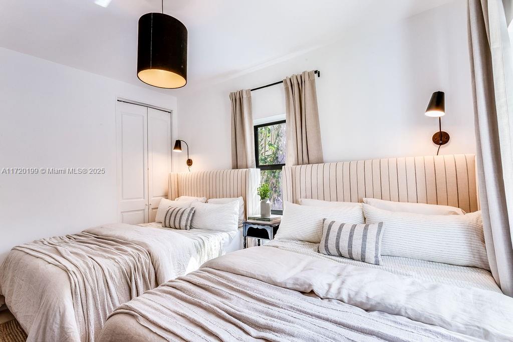 RAILWAY SHOPS ADDN 2ND AM - Residential Lease