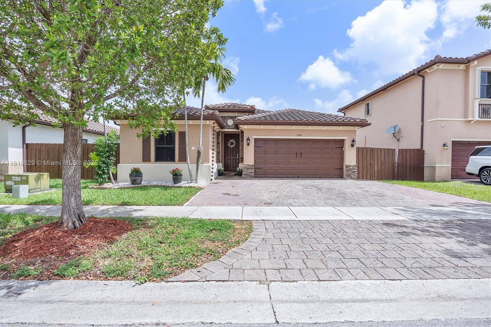 Property for Sale at 2743 Ne 1st St, Homestead, Miami-Dade County, Florida - Bedrooms: 3 
Bathrooms: 3  - $535,000