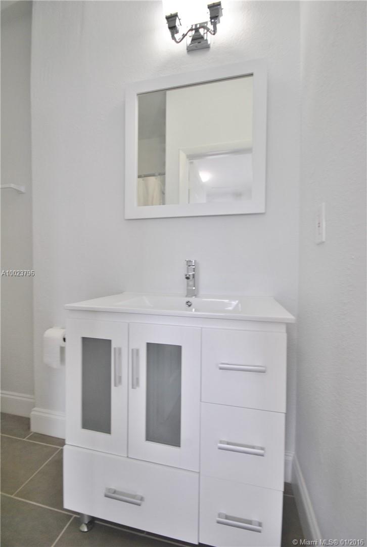 BROADMOOR - Residential Lease