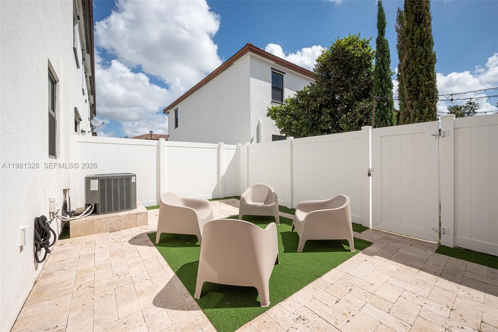 AQUABELLA SECTION ONE - Residential