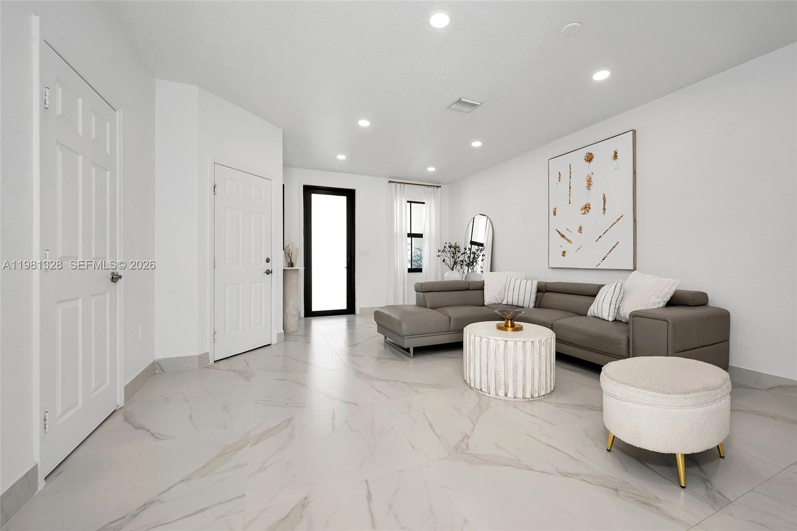 AQUABELLA SECTION ONE - Residential