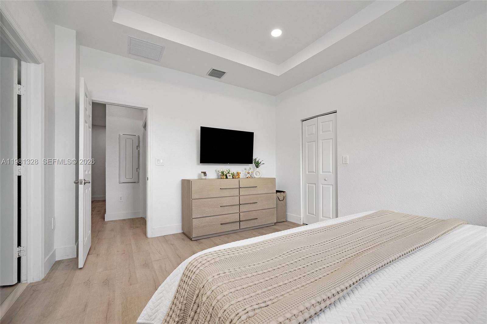 AQUABELLA SECTION ONE - Residential