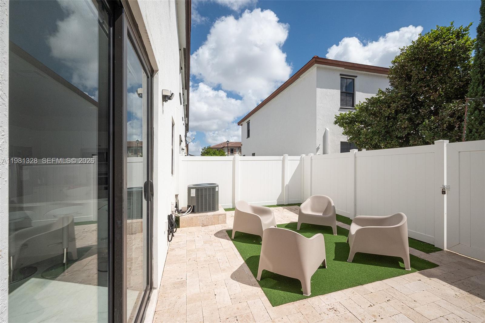 AQUABELLA SECTION ONE - Residential