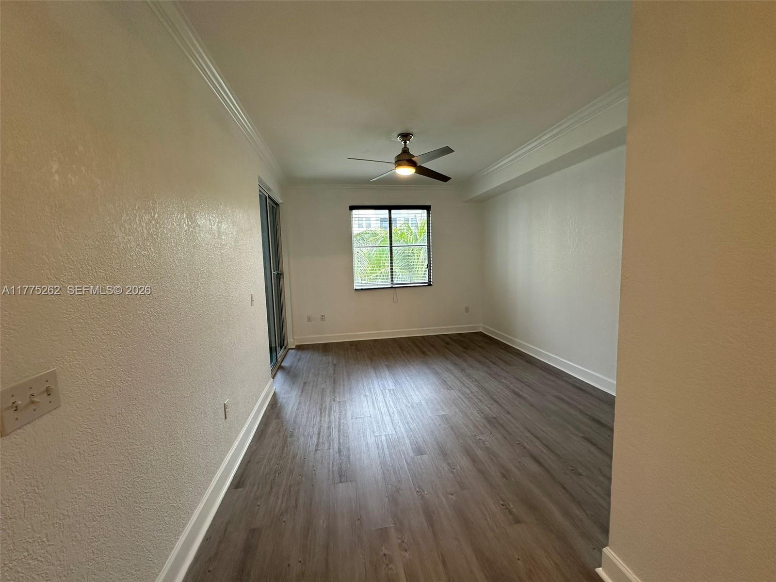 VIZCAYA LAKES CONDO - Residential
