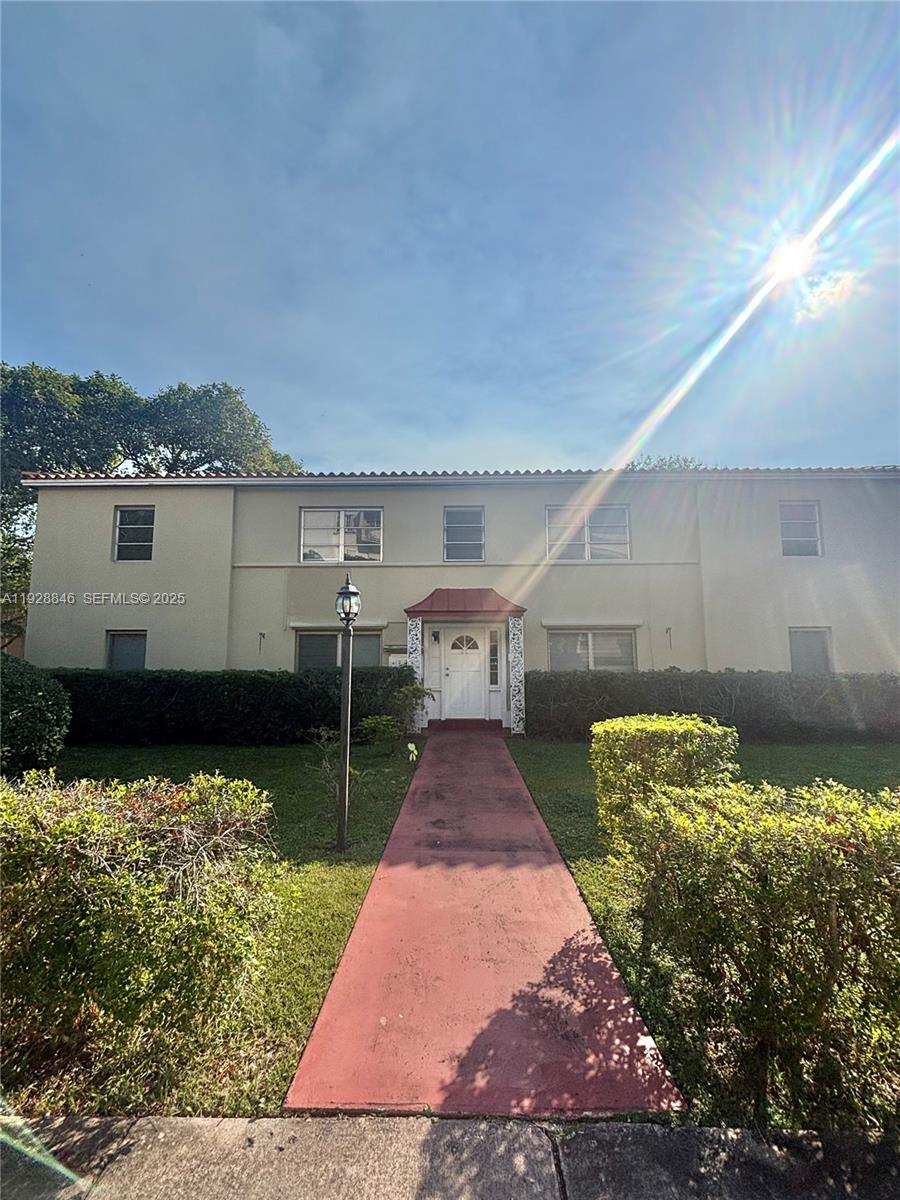 CORAL GABLES SEC L - Residential Lease