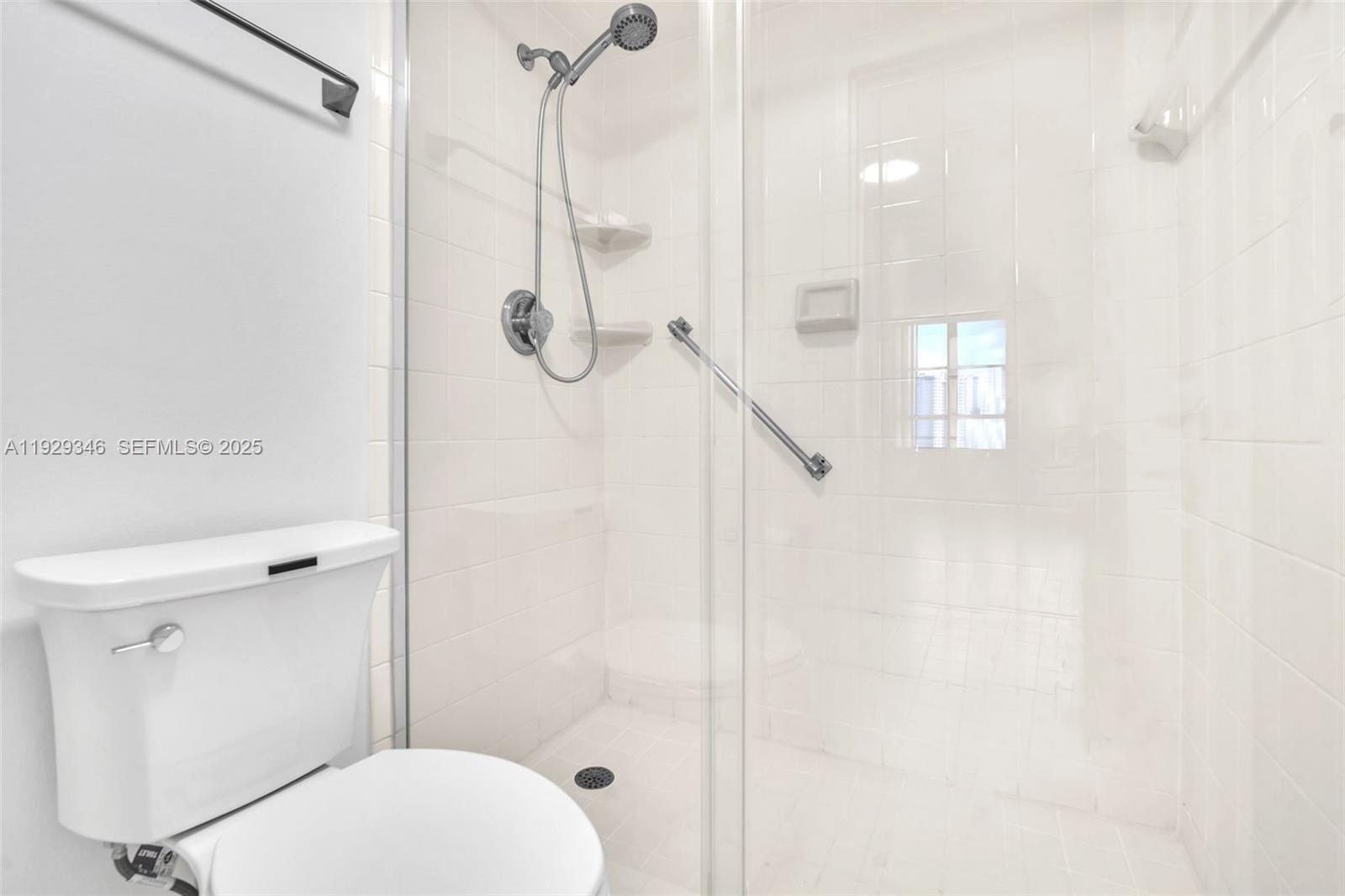 OLYMPUS CONDO PHASE - Residential Lease