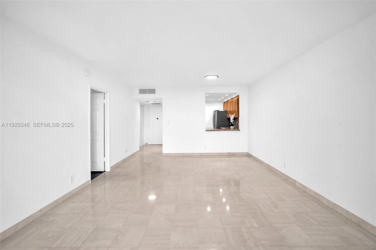 OLYMPUS CONDO PHASE - Residential Lease