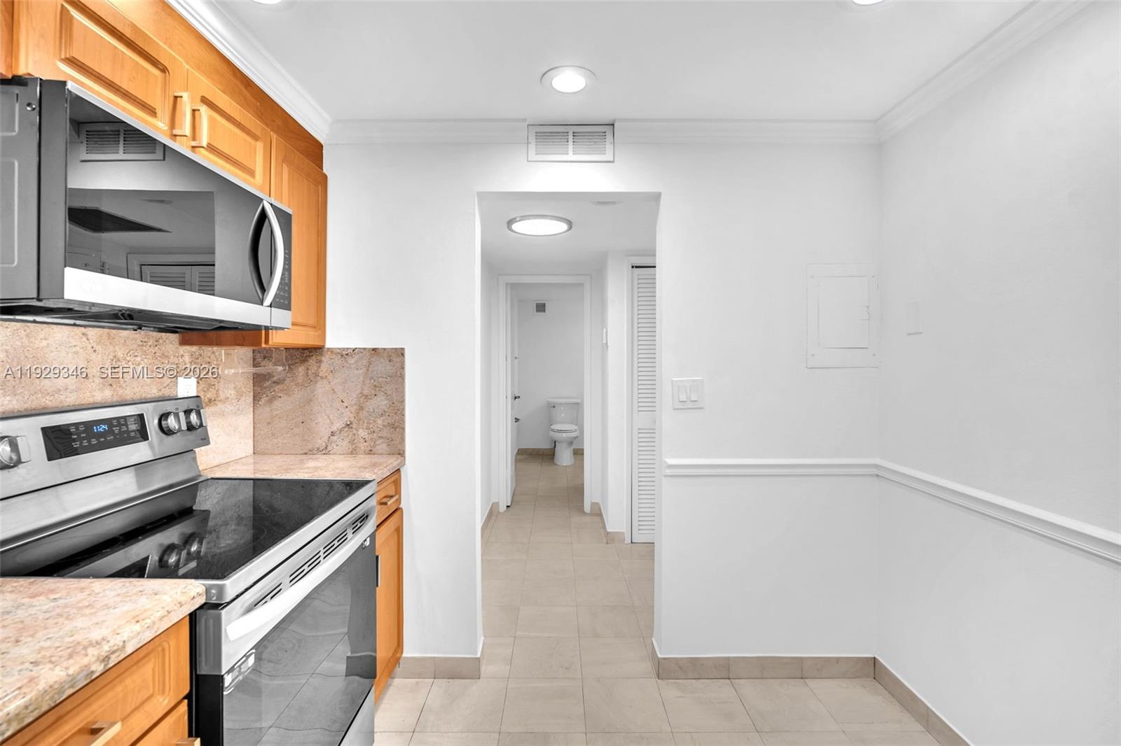 500 Three Islands Blvd 816