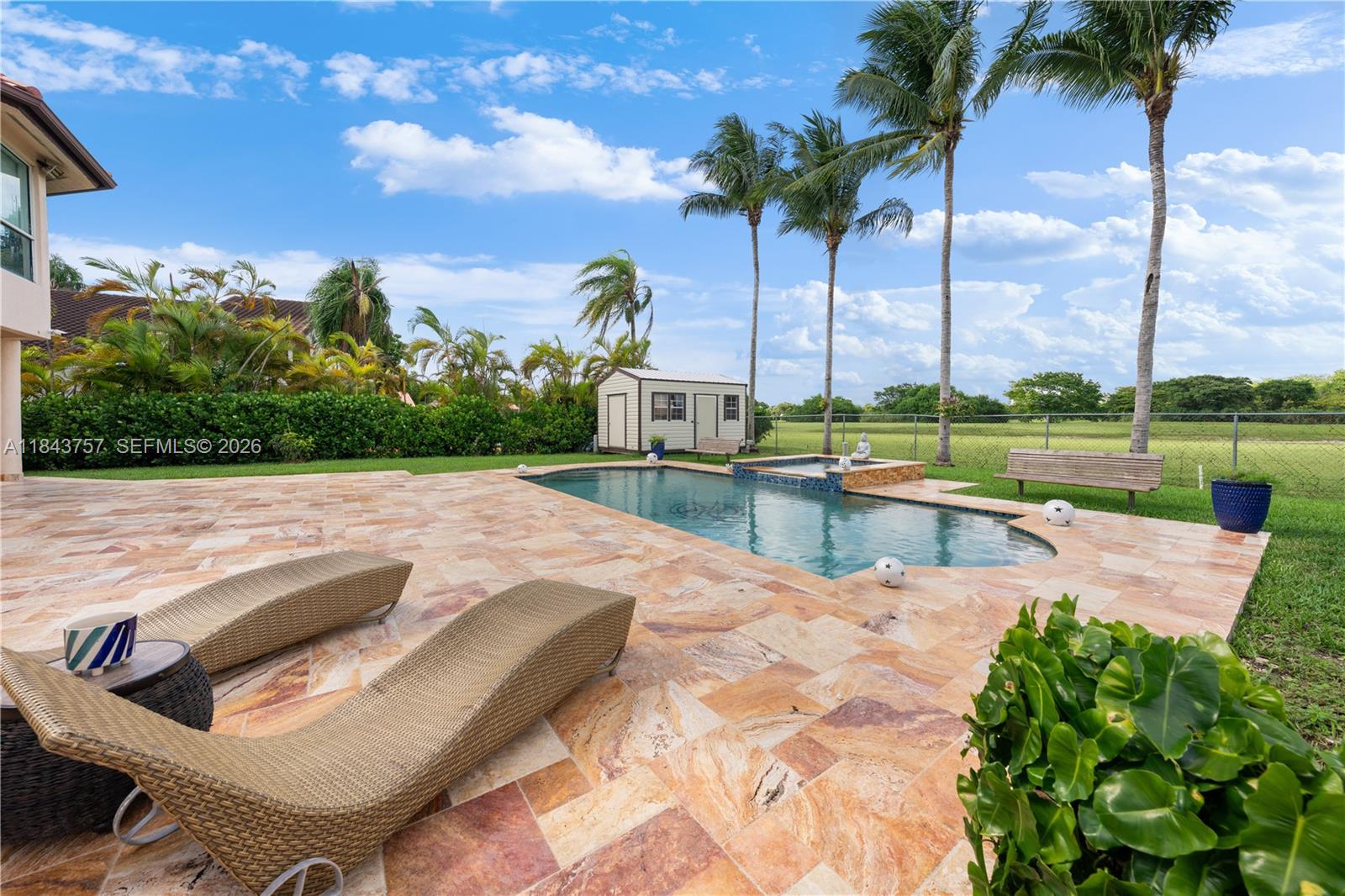 CALUSA CLUB ESTATES - Residential