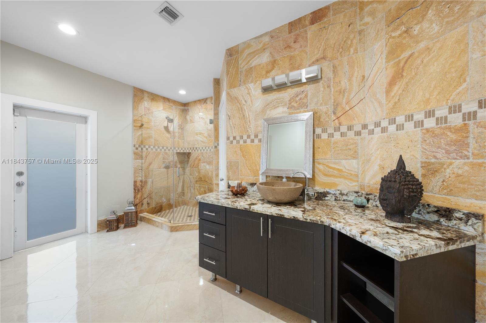 CALUSA CLUB ESTATES - Residential