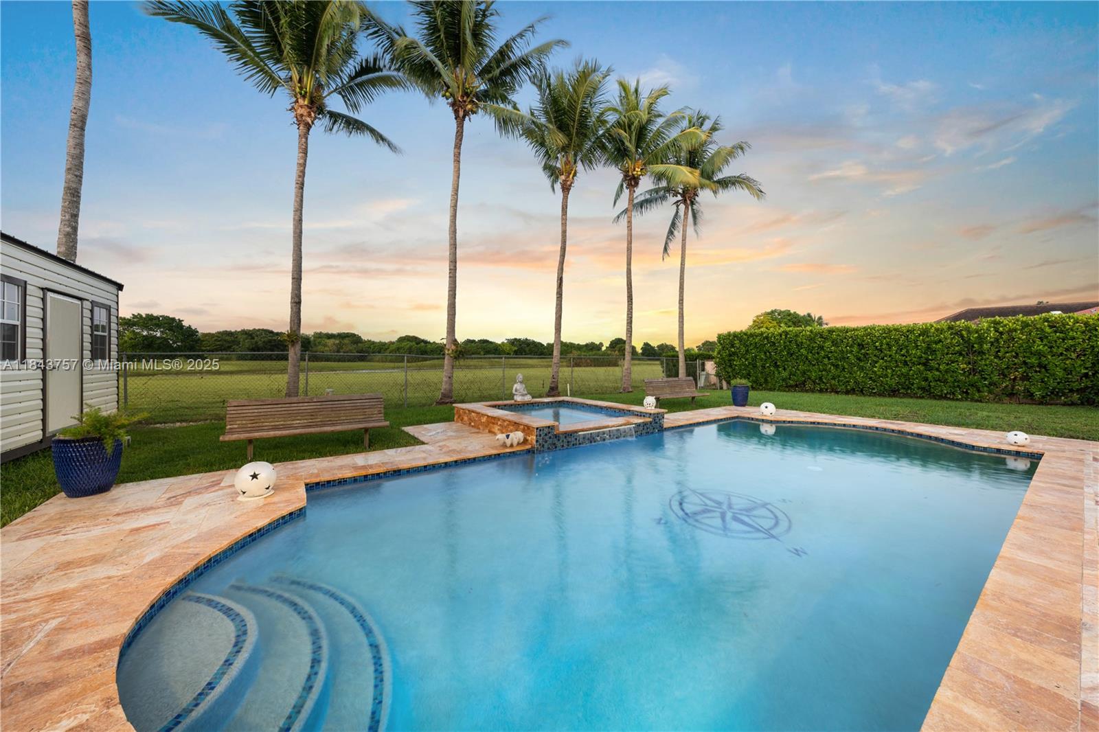 CALUSA CLUB ESTATES - Residential