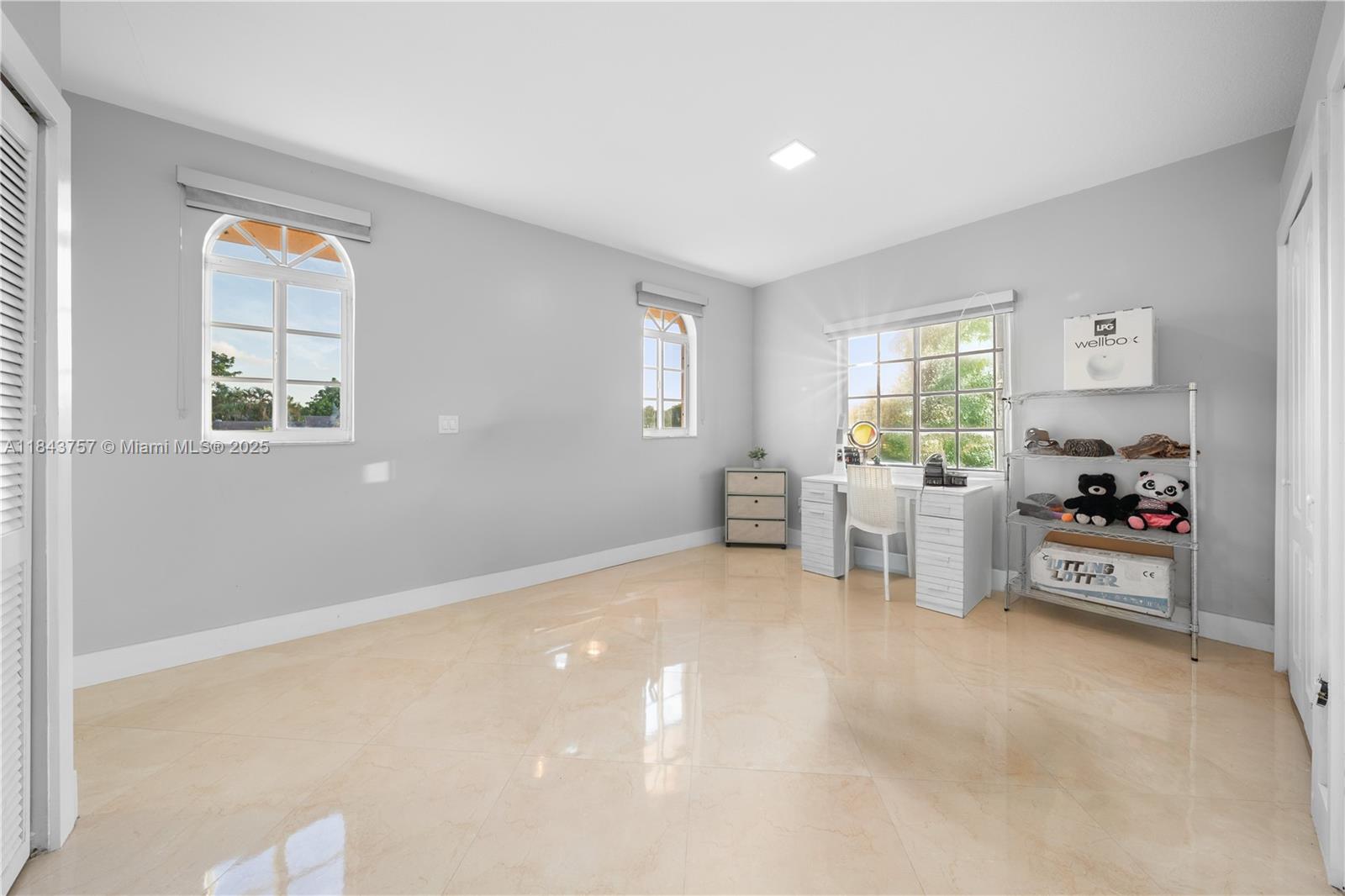 CALUSA CLUB ESTATES - Residential