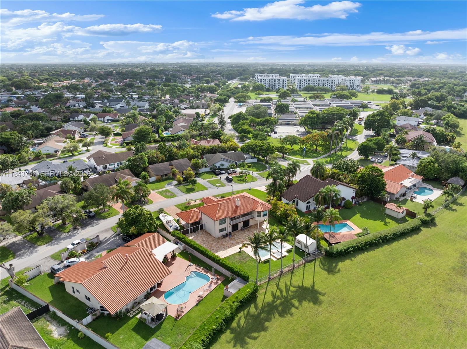 CALUSA CLUB ESTATES - Residential