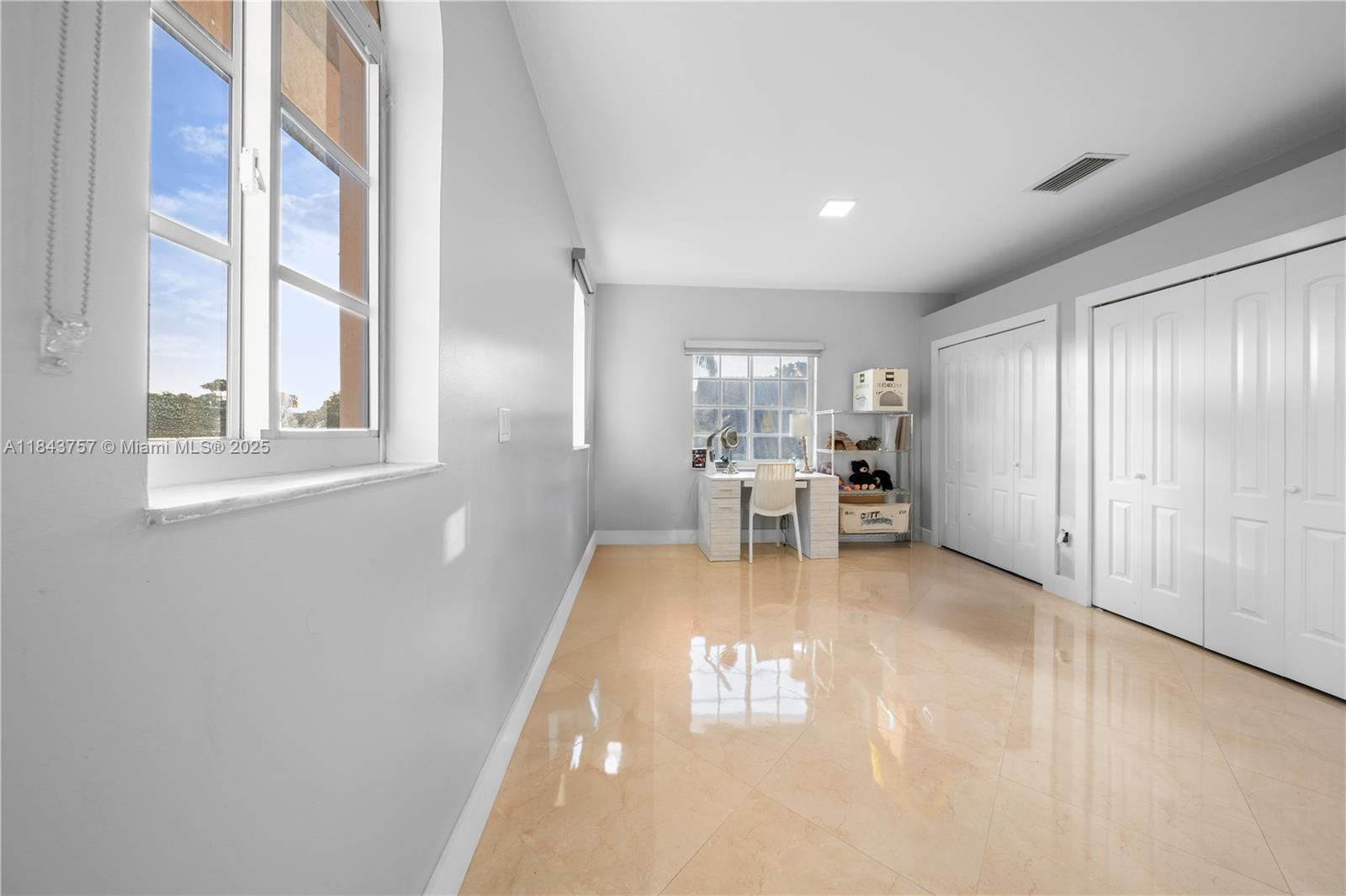 CALUSA CLUB ESTATES - Residential