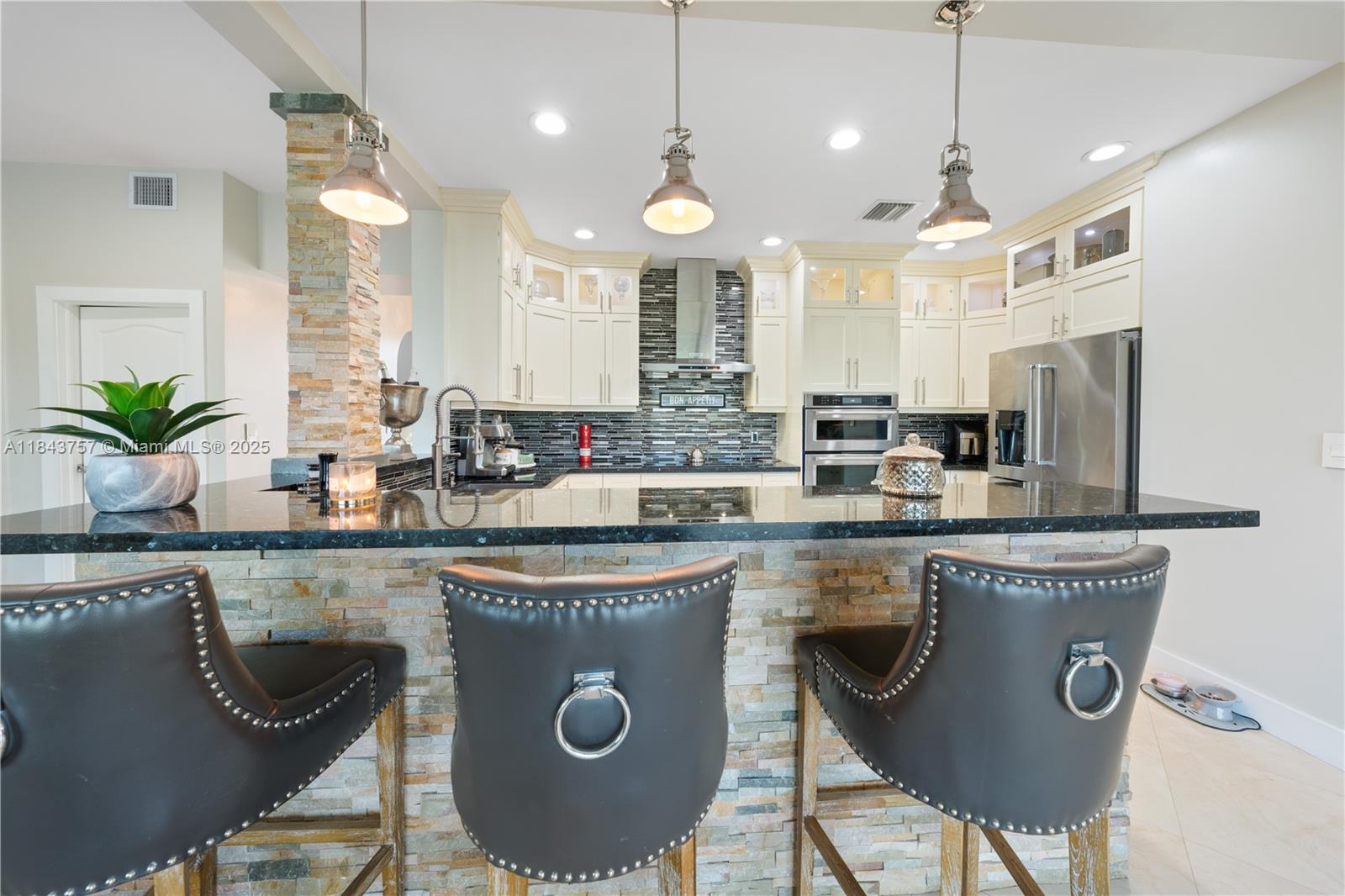 CALUSA CLUB ESTATES - Residential