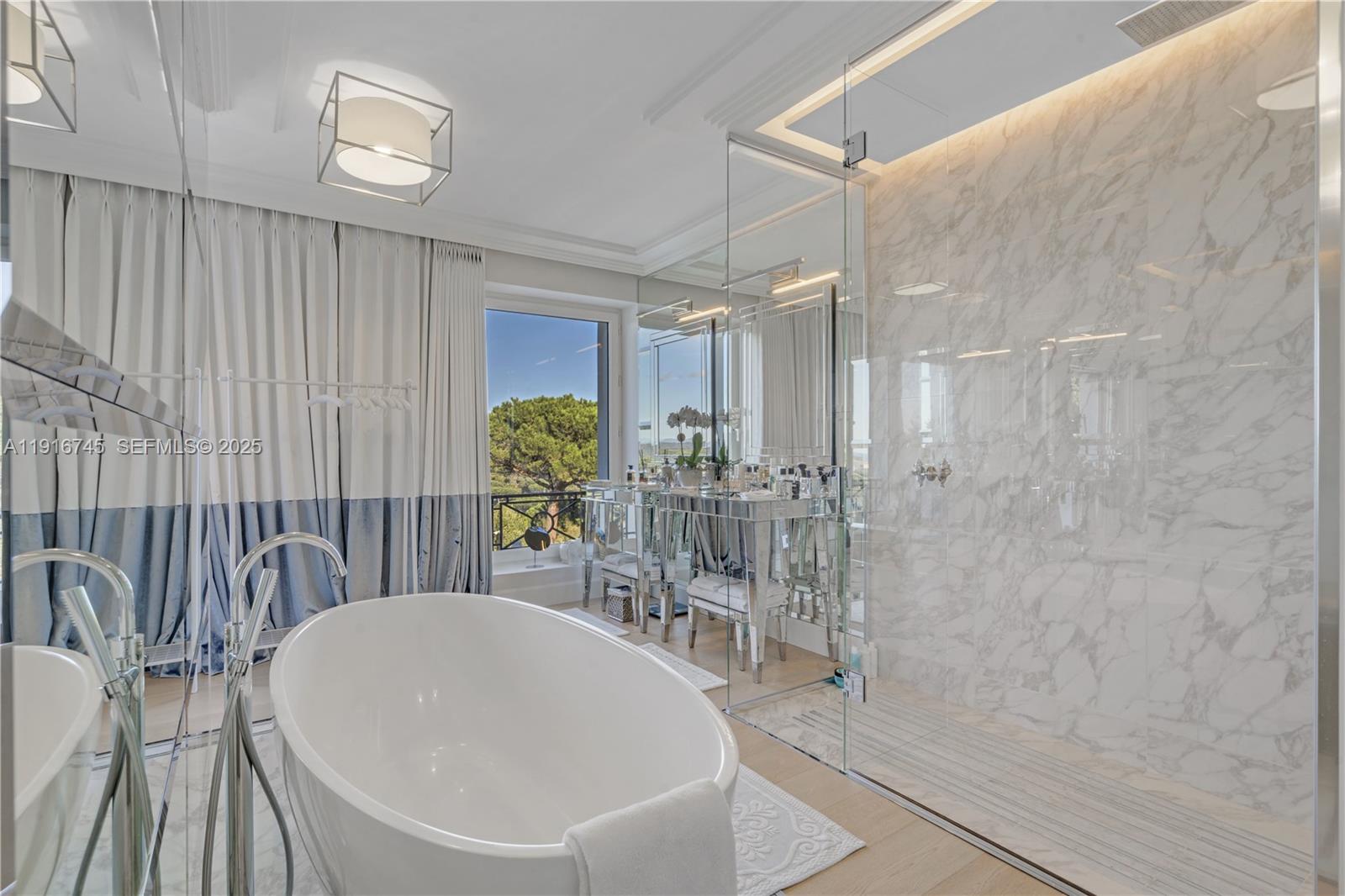 Saint Tropez - Residential