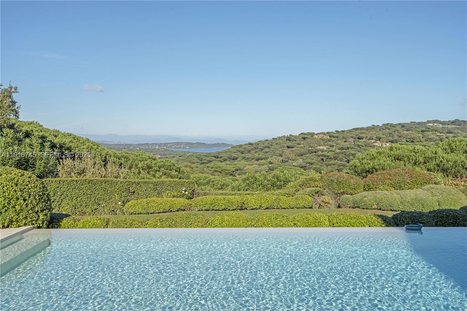 Saint Tropez - Residential
