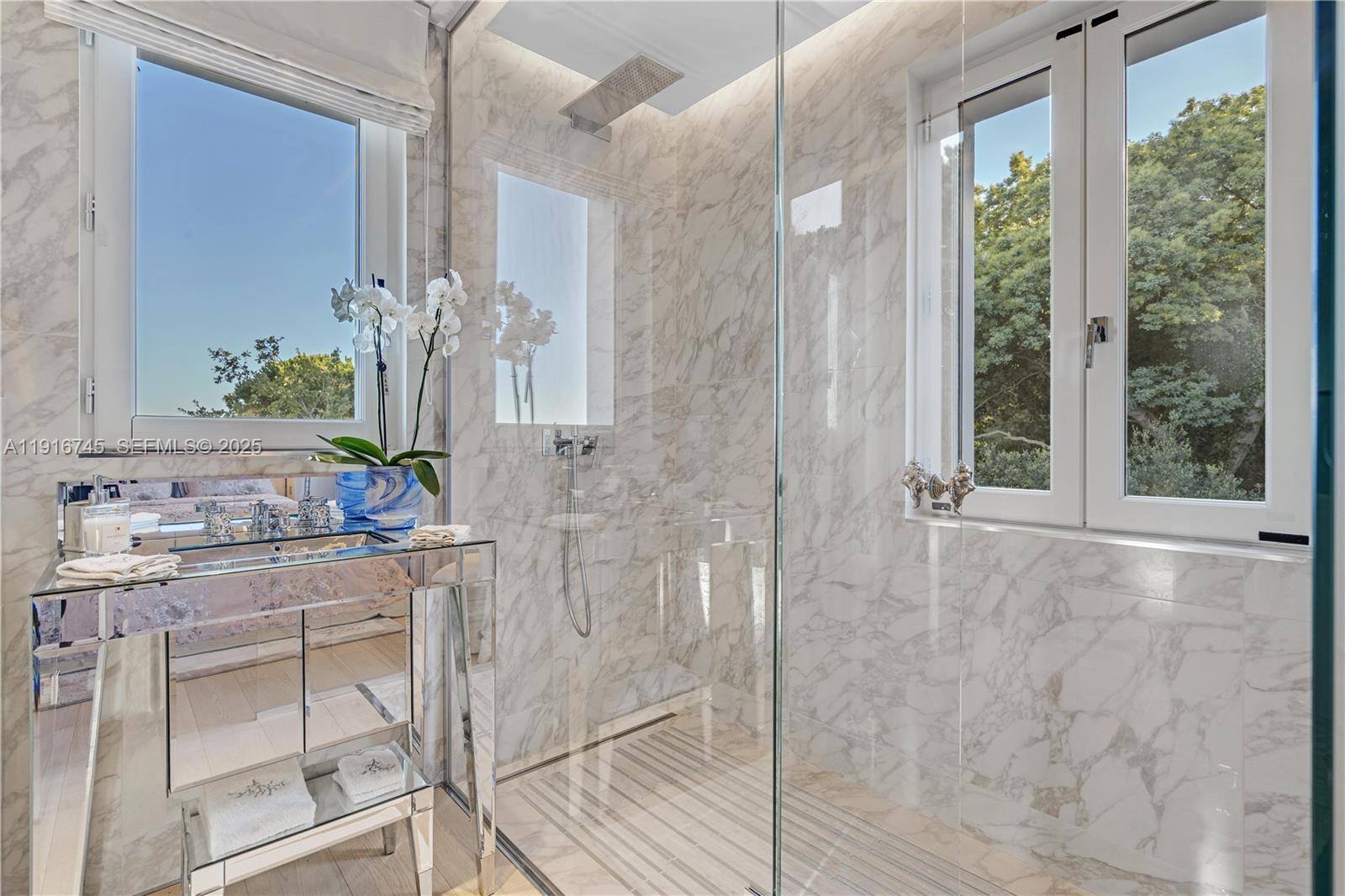 Saint Tropez - Residential