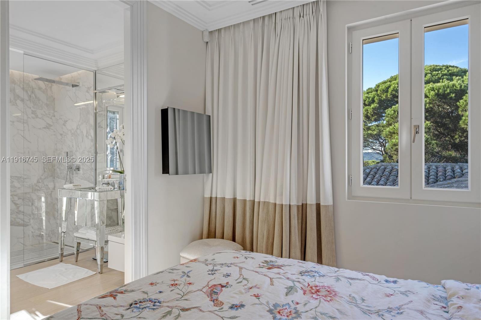 Saint Tropez - Residential