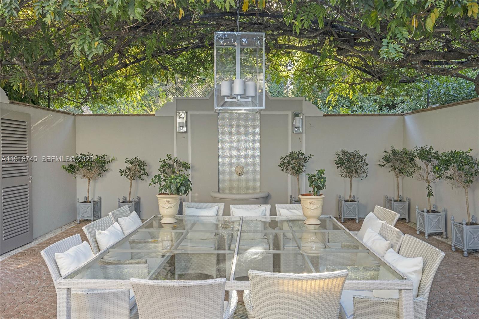 Saint Tropez - Residential