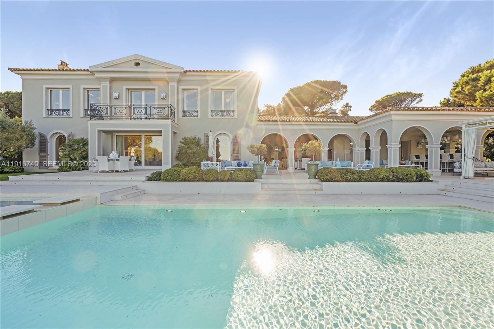 Saint Tropez - Residential