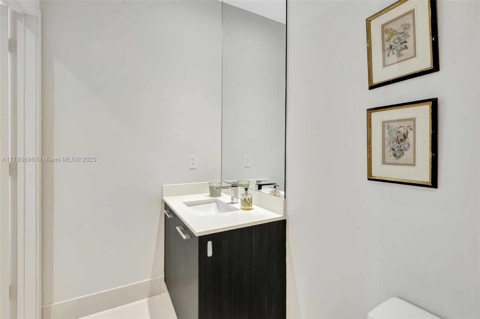 BRICKELL HEIGHTS WEST CON - Residential