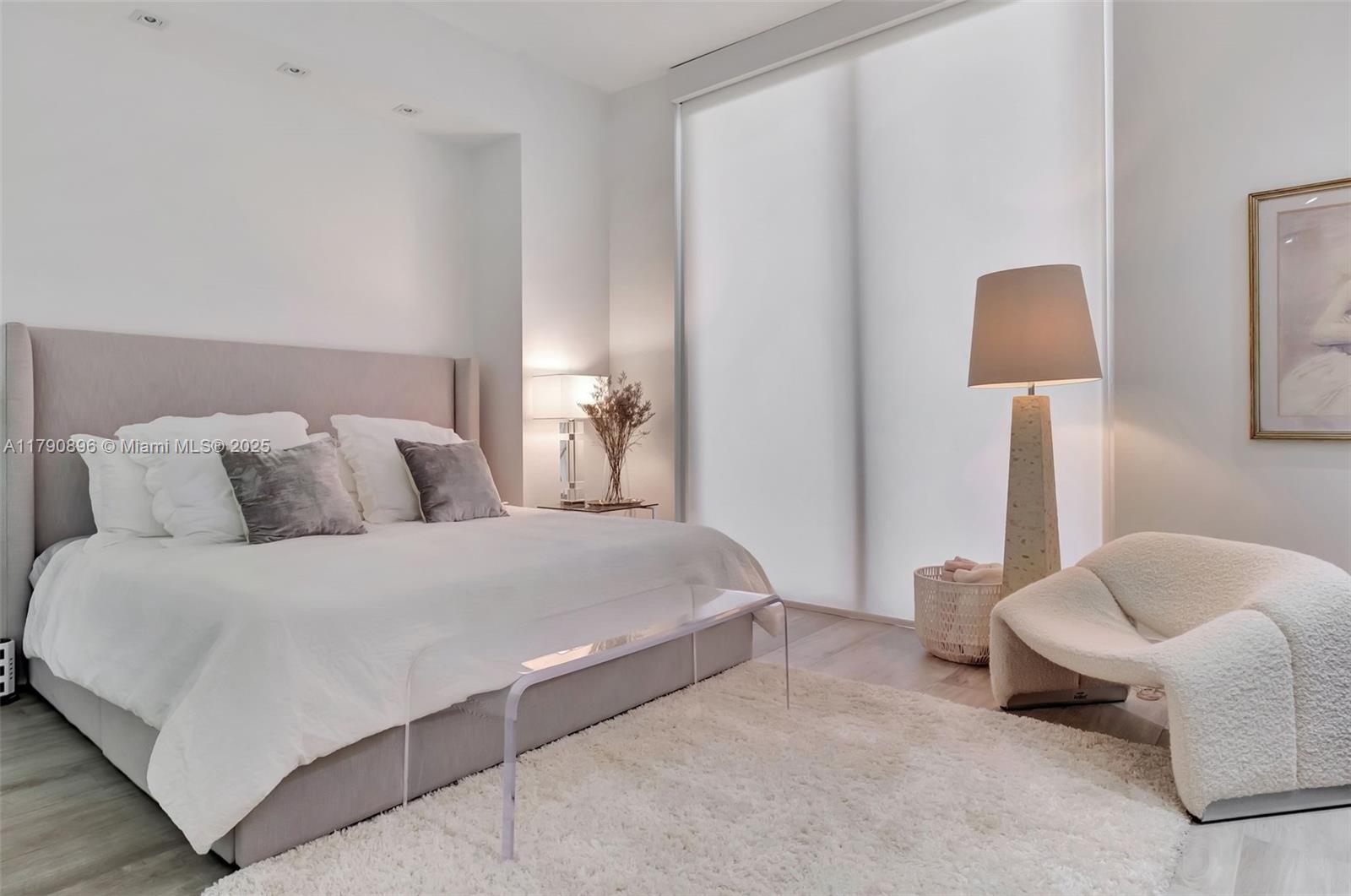 BRICKELL HEIGHTS WEST CON - Residential