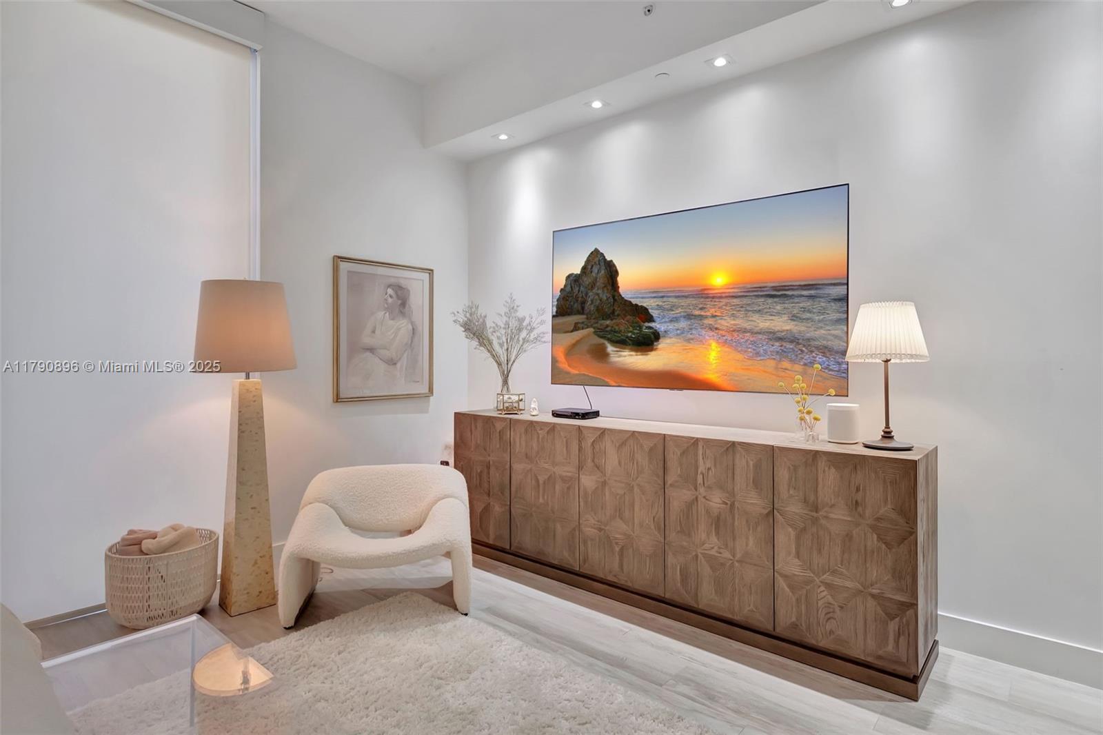 BRICKELL HEIGHTS WEST CON - Residential