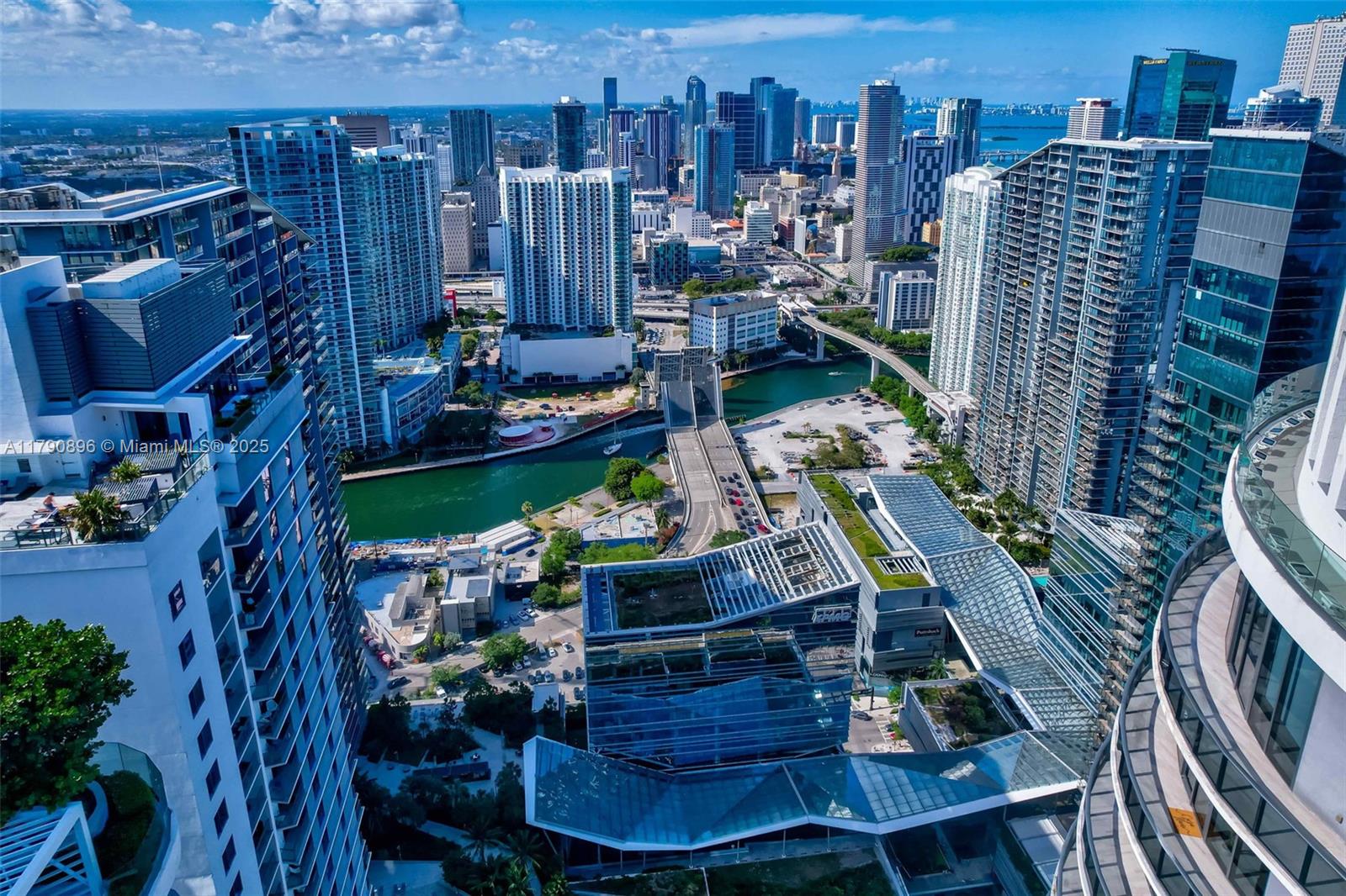 BRICKELL HEIGHTS WEST CON - Residential