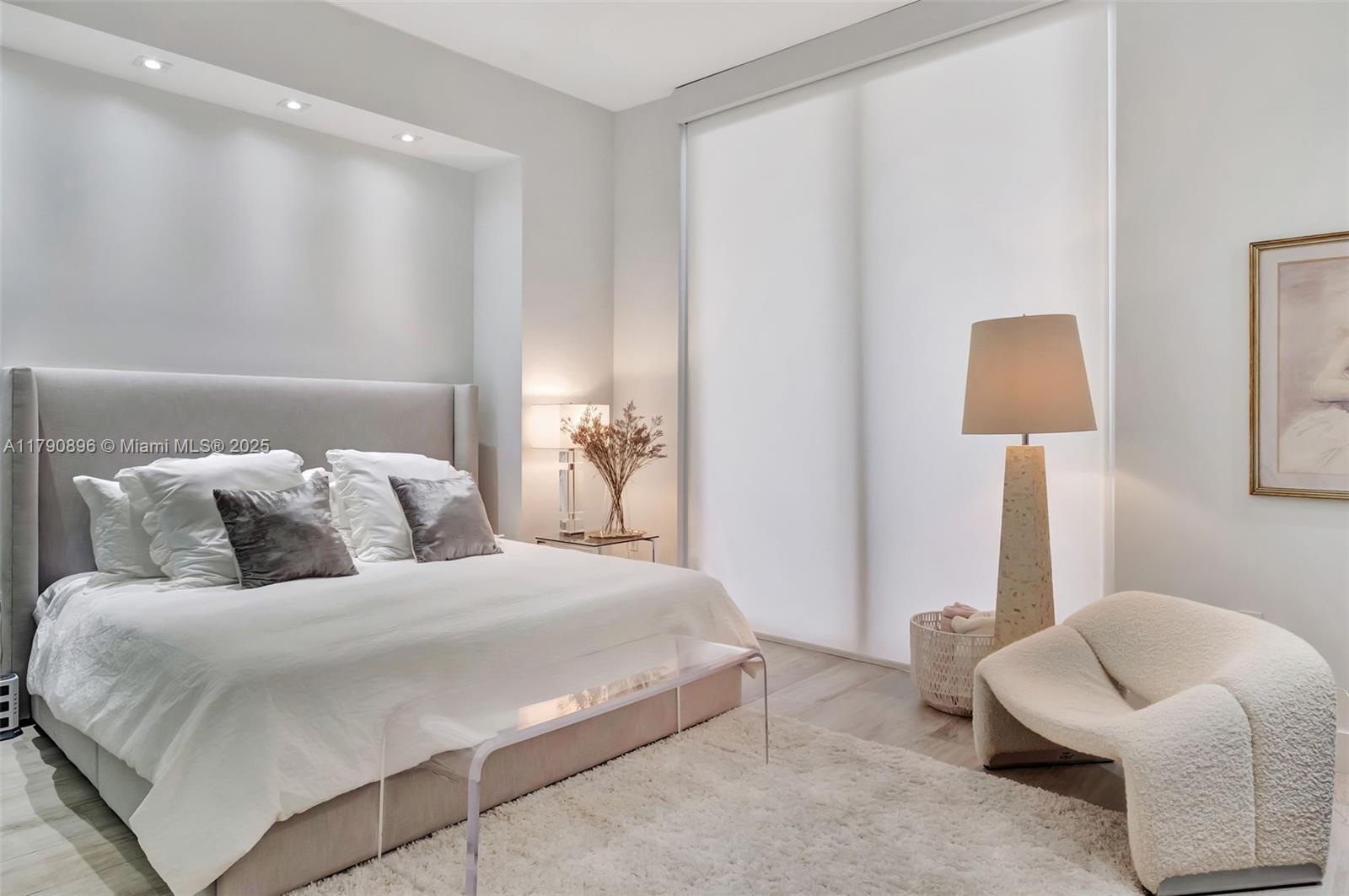 BRICKELL HEIGHTS WEST CON - Residential