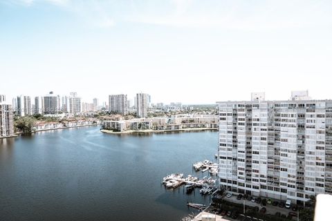 Tiny photo for 2780 NE 183rd St #2108, Aventura, FL 33160 (MLS # A12005031)