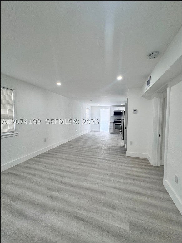 3351 NW 52nd St