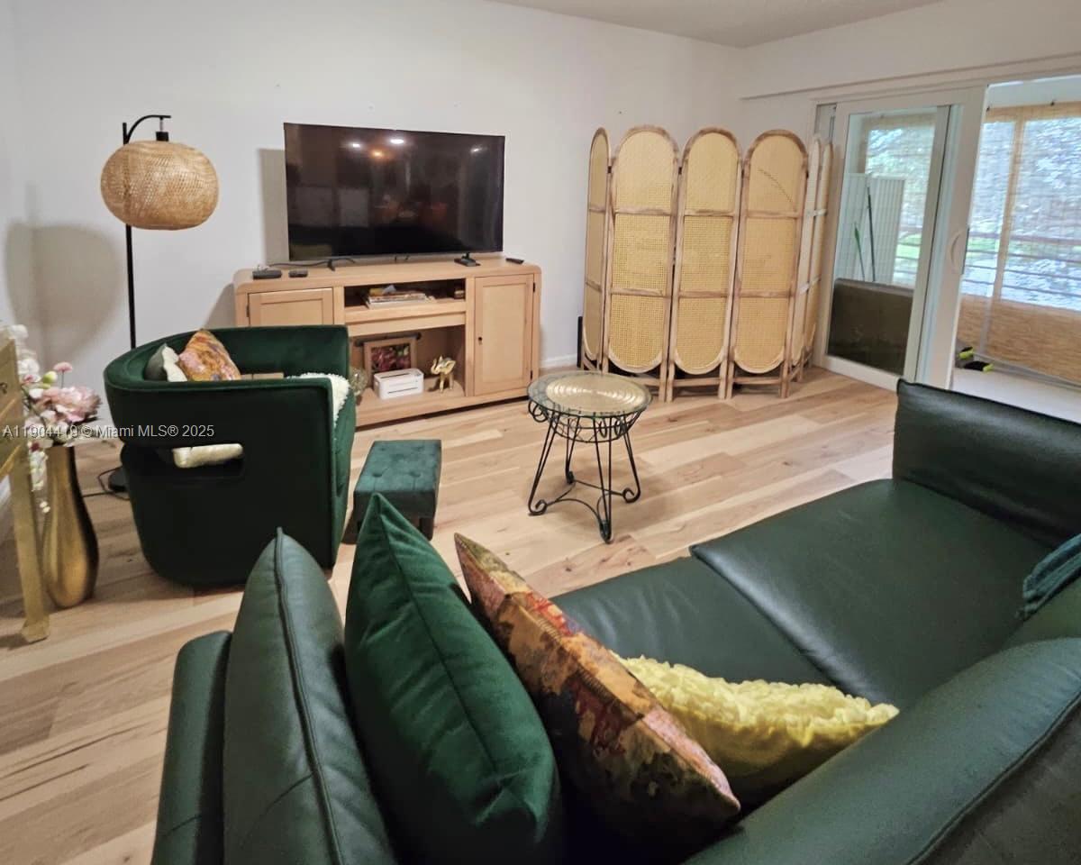 DORSET AT CENTURY VILLAGE - Residential