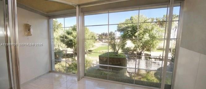 LAS VISTAS H IN INVERRARY - Residential