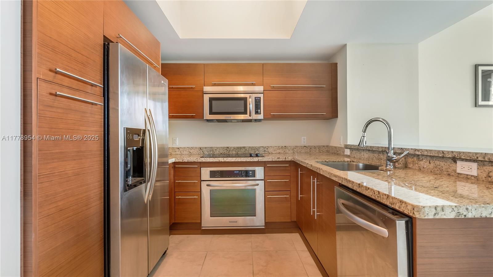 TAO SAWGRASS CONDOMINIUM - Residential