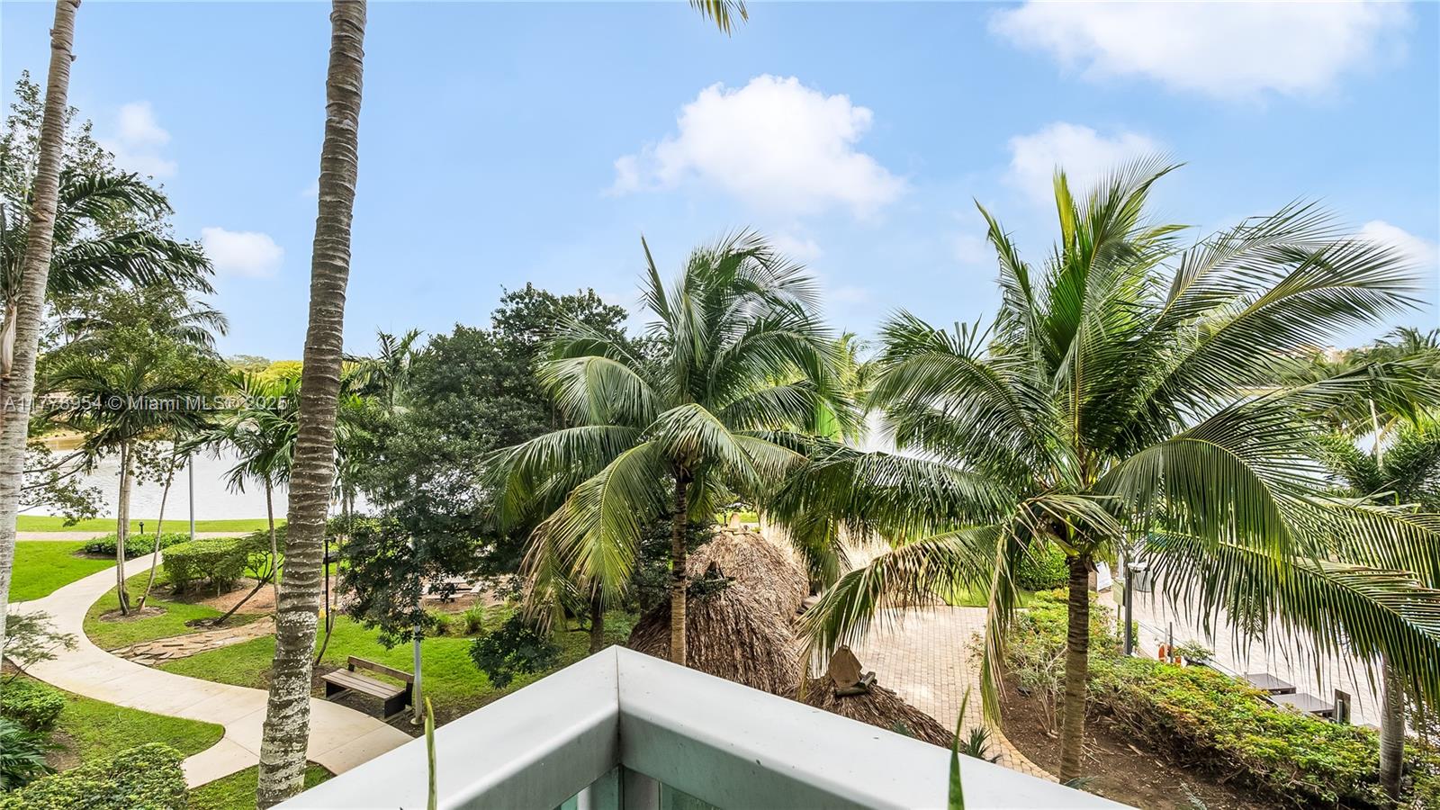 TAO SAWGRASS CONDOMINIUM - Residential