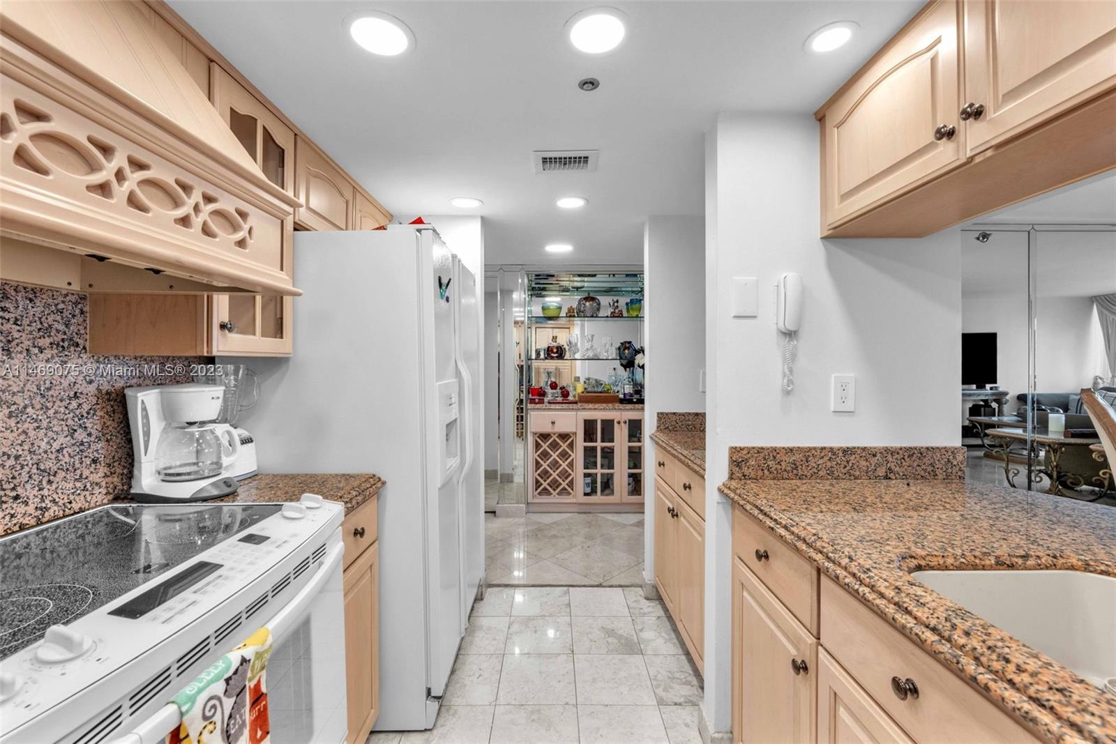 The Grand Condominium - Residential Lease