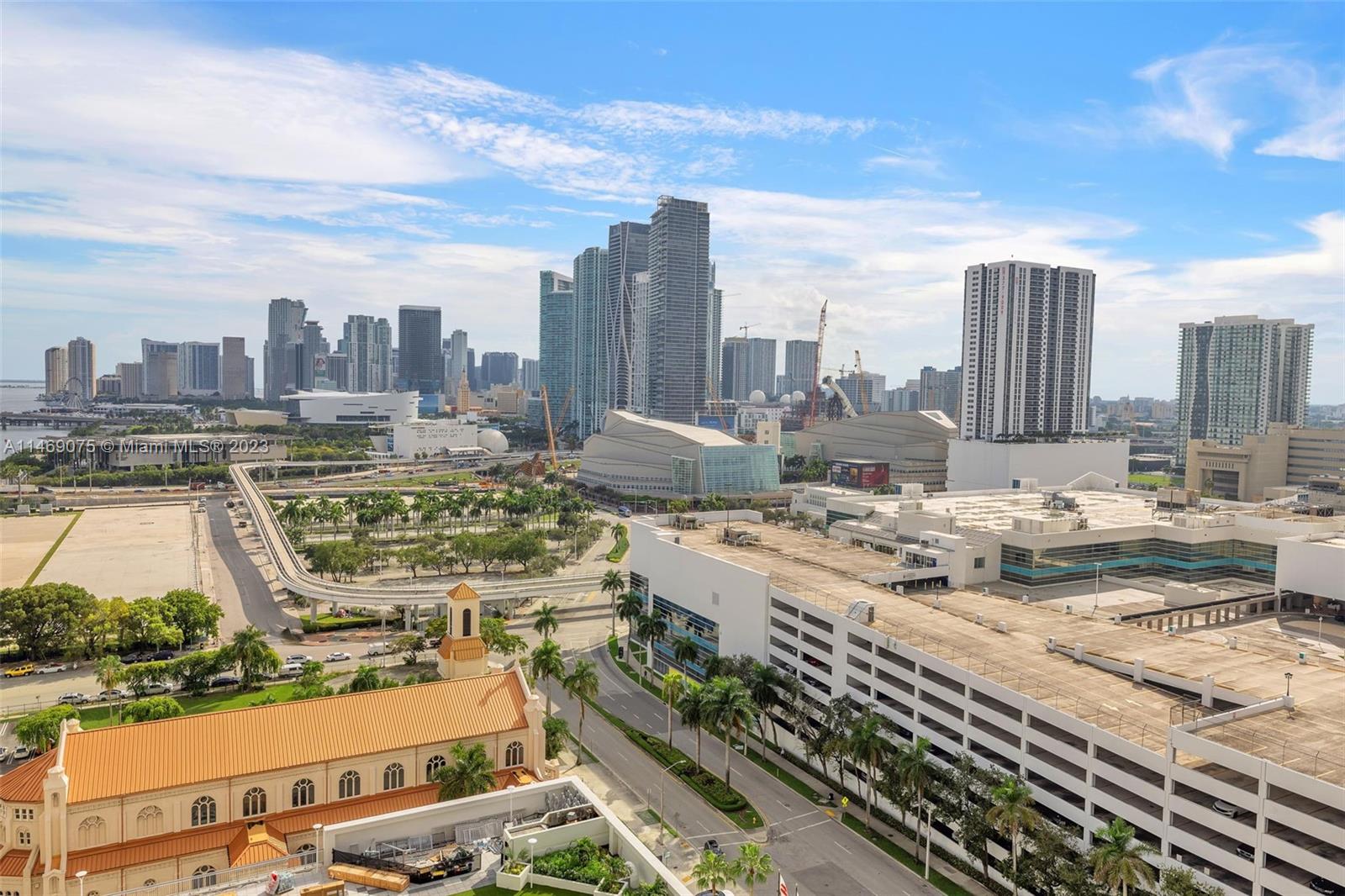 The Grand Condominium - Residential Lease