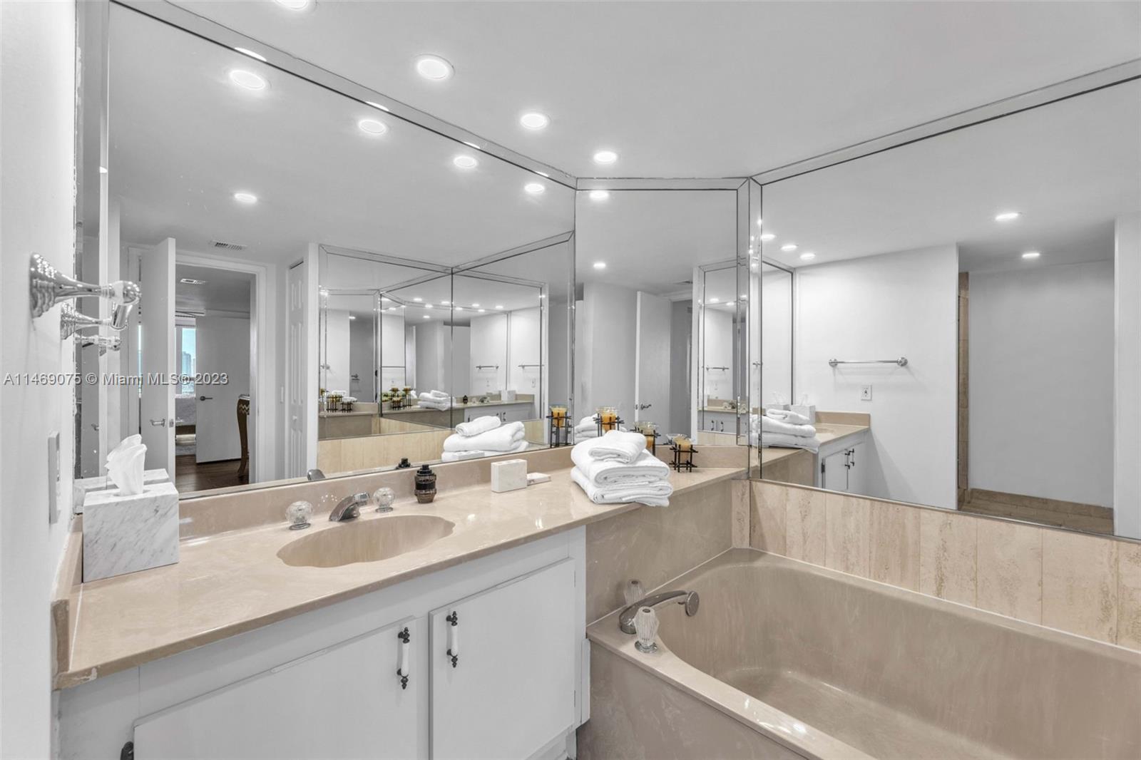 The Grand Condominium - Residential Lease