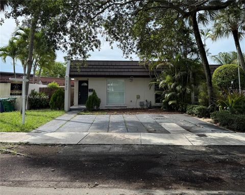 Photo of 7420 Big Cypress Dr, Miami Lakes, FL 33014 (MLS # A12027849)