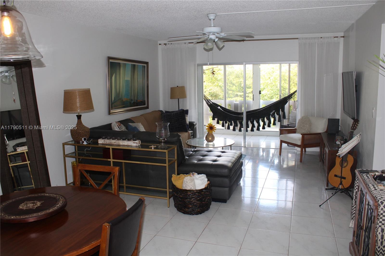 4350 Hillcrest Dr 503