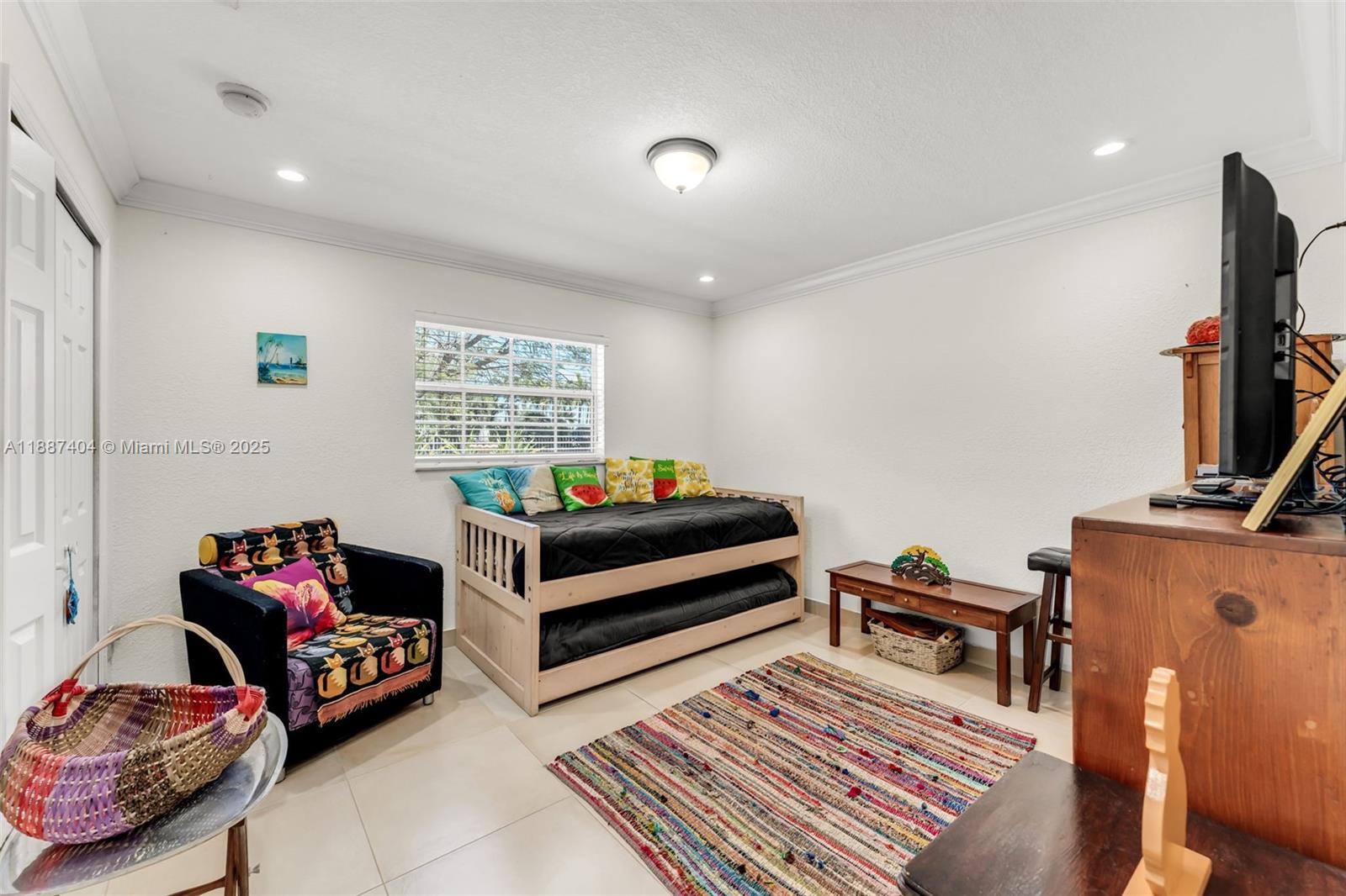 REDLAND 2.02 AC POOL PLUS - Residential