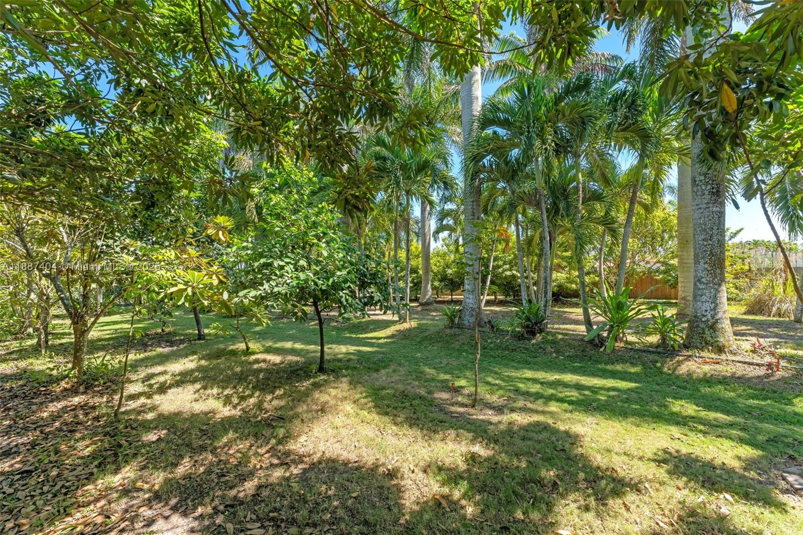 REDLAND 2.02 AC POOL PLUS - Residential