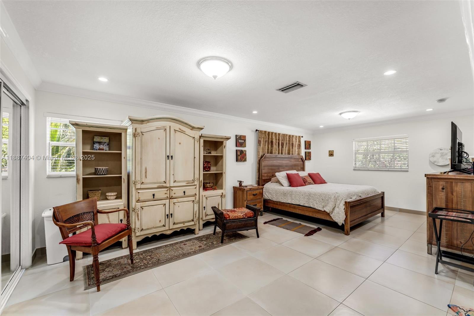 REDLAND 2.02 AC POOL PLUS - Residential