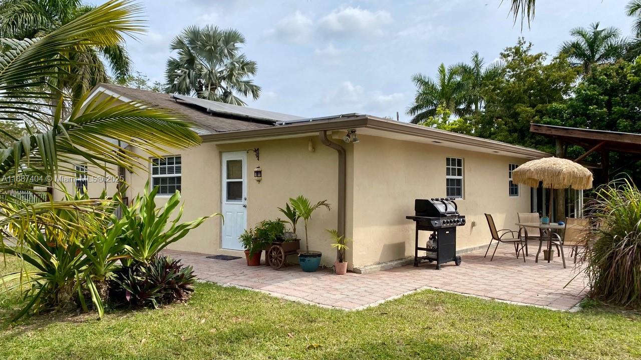 REDLAND 2.02 AC POOL PLUS - Residential