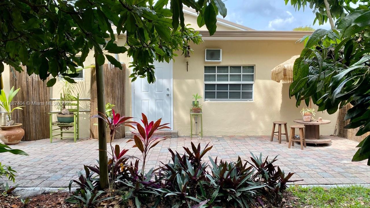 REDLAND 2.02 AC POOL PLUS - Residential