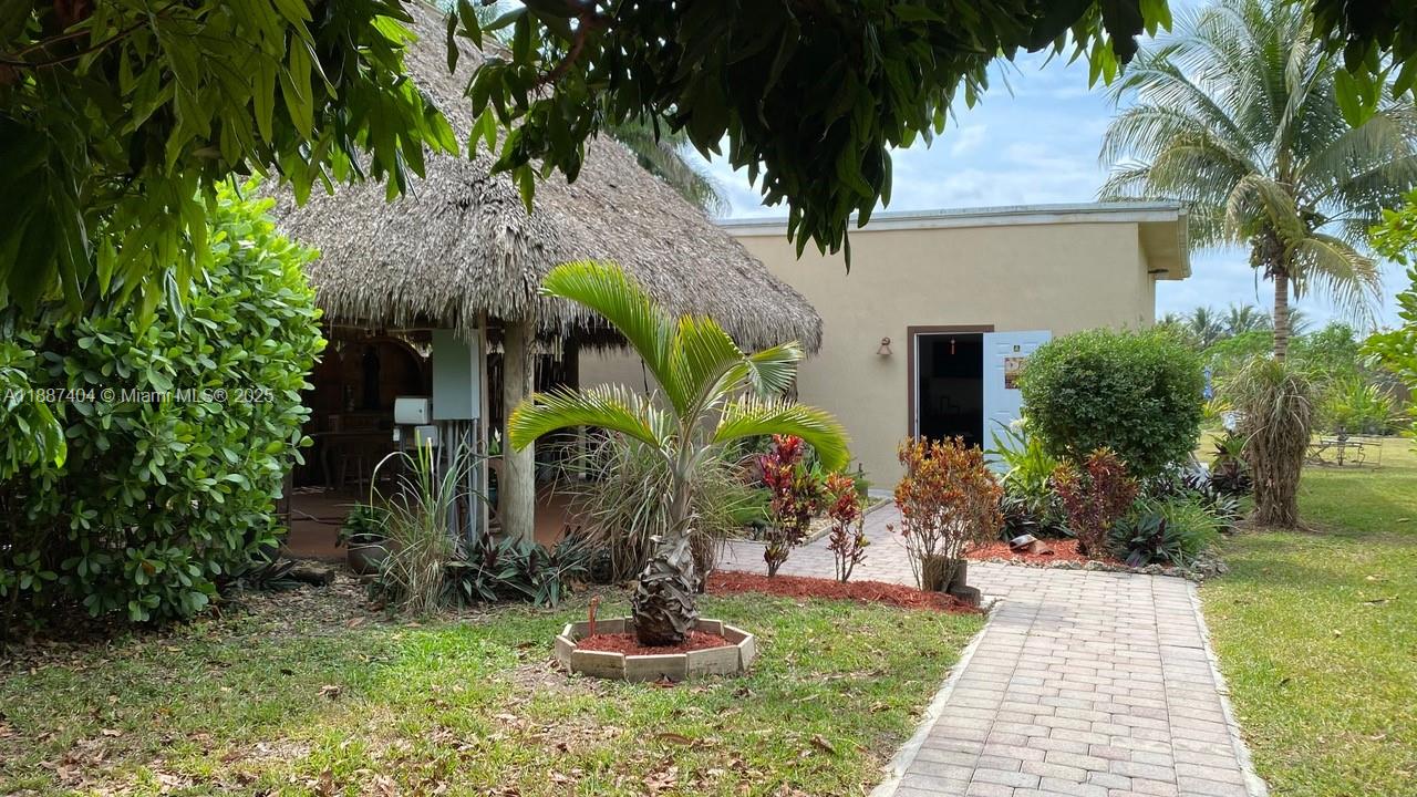 REDLAND 2.02 AC POOL PLUS - Residential