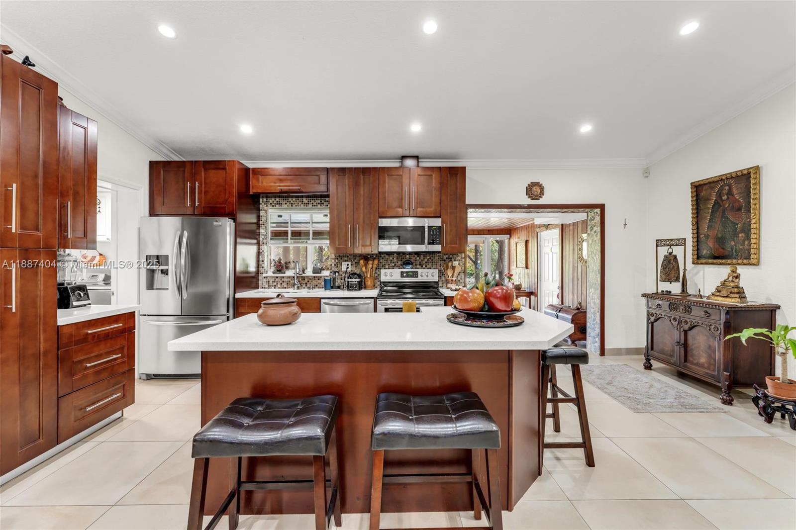 REDLAND 2.02 AC POOL PLUS - Residential